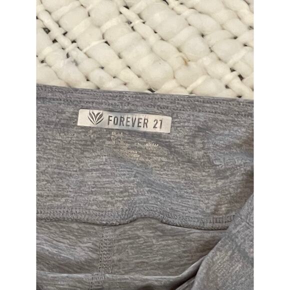Forever 21 Grey Active Leggings Size Small - Picture 6 of 6